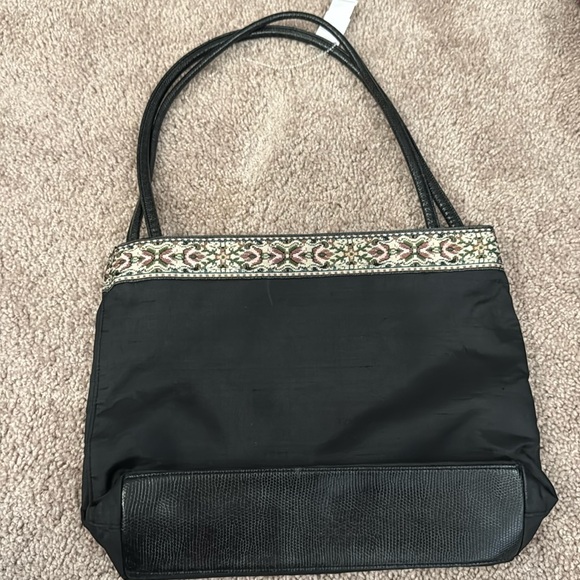Purse - Picture 1 of 1